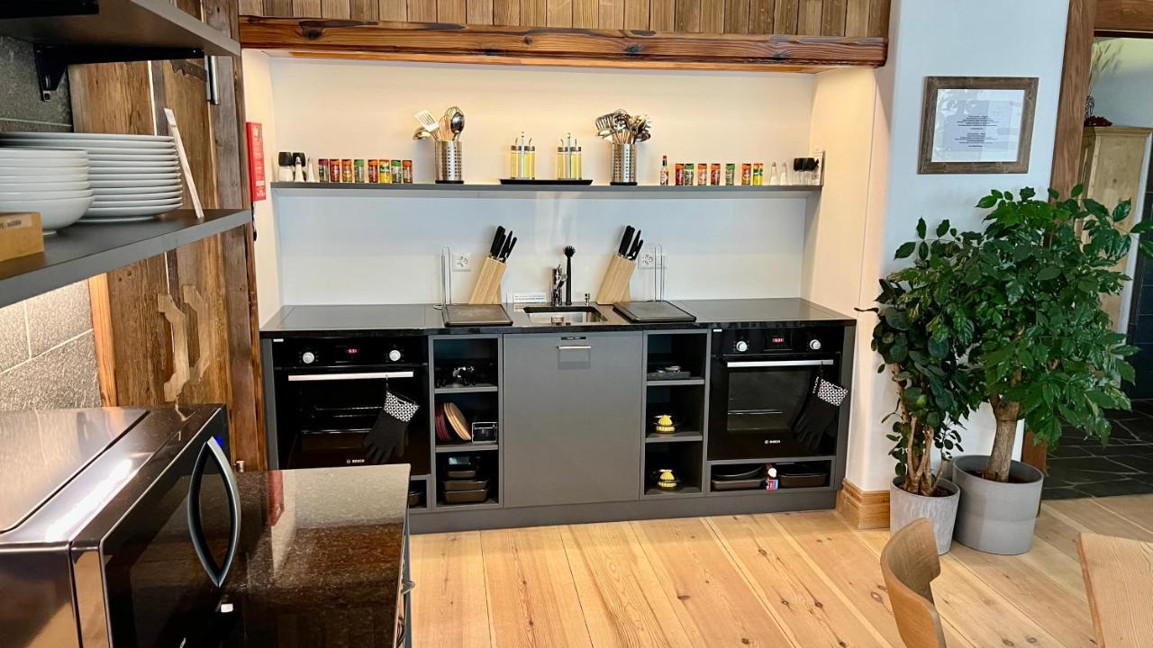 Spannort Family Home With Common Kitchen And Self Check-In Энгельберг Экстерьер фото